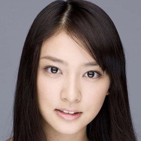Emi Takei