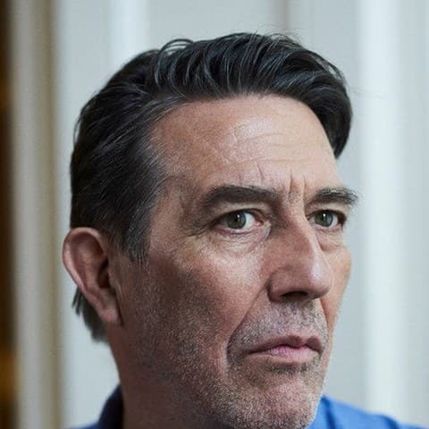 Ciarán Hinds