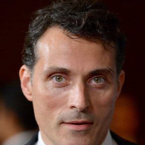Rufus Sewell